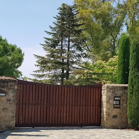 Vila Privada De Lujo Riera Pujals Dels Cavallers
